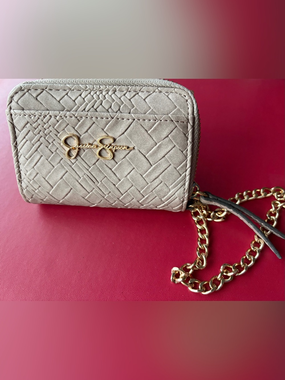 Jessica Simpson Taupe Quilted  Wallet with Gold Chain NWOT
